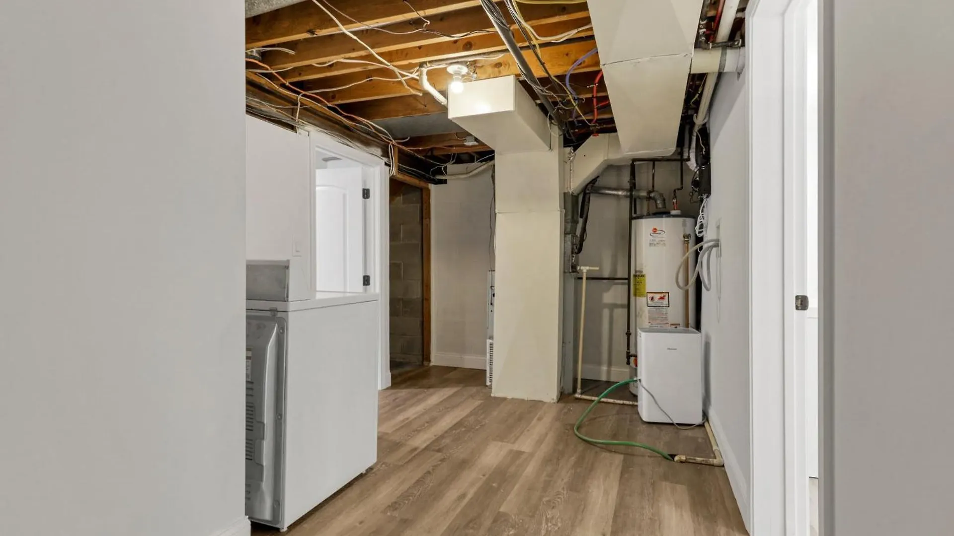 The Worthington - 3 Bedroom 2 5 Bath And Parking Columbus USA